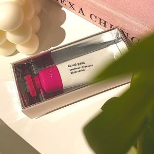 Glossier Cloud Paint in Haze